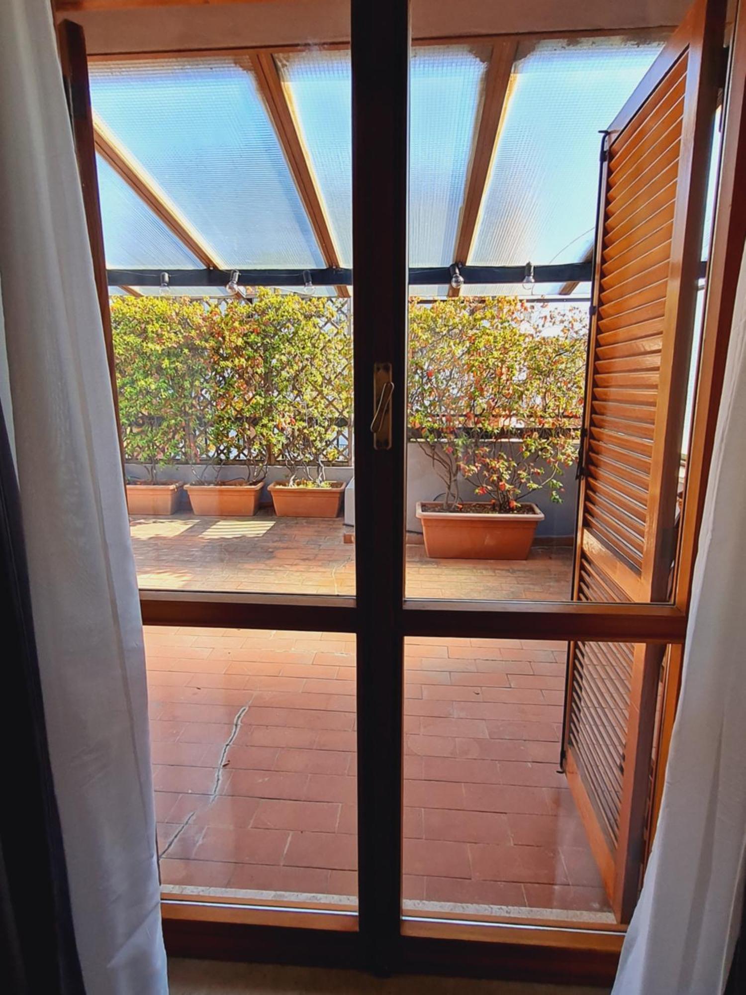 Mansarda Luminosa E Confortevole Florence Luaran gambar